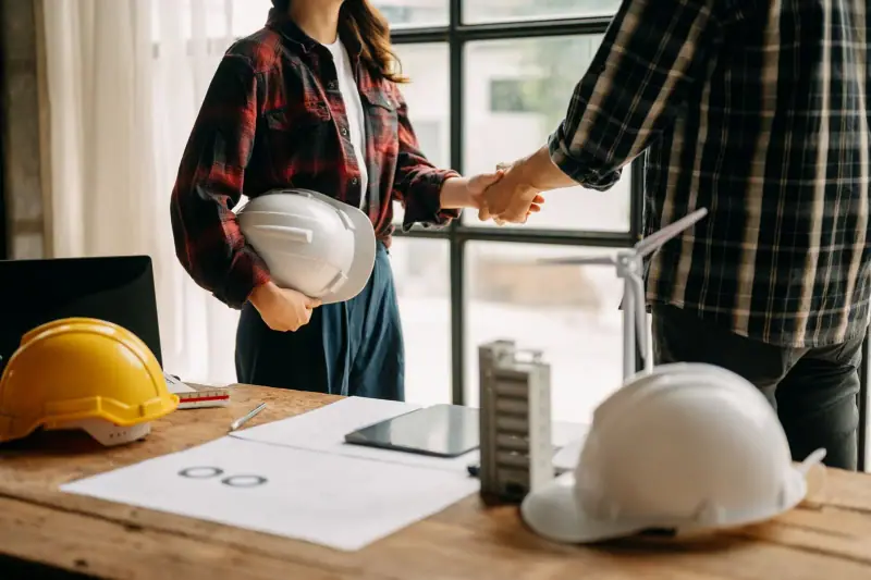 Advice & Tips for Choosing a Contractor